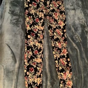 Free People colorful corduroyed pants, size 27